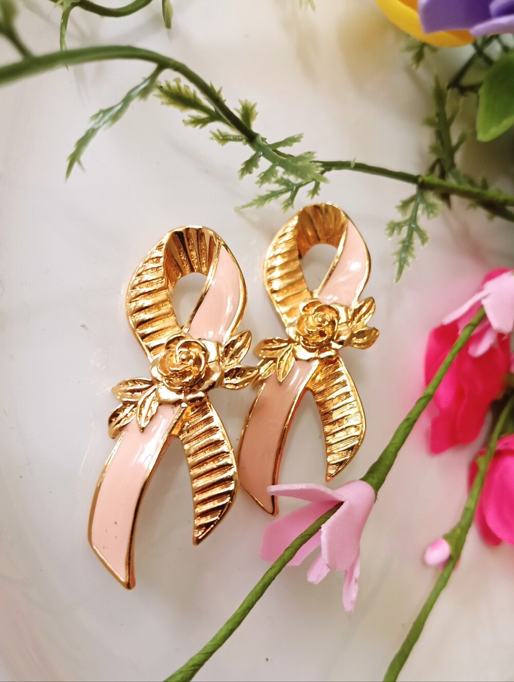 Like New 2 Vintage Avon Pink & Gold Ribbon Brooch Pins with Gold Rose Accent